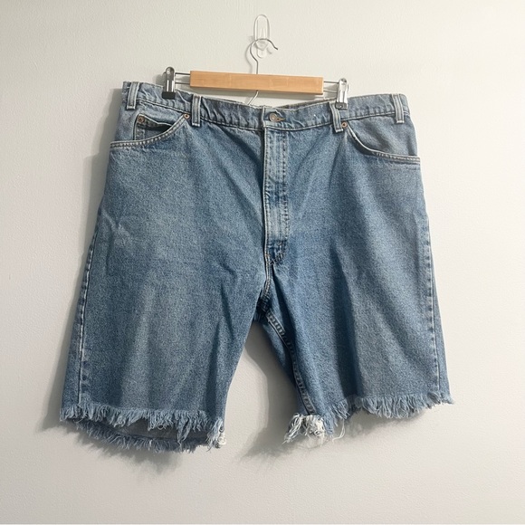Vintage Levi’s 550 Denim Jeans made into Cut Off Shorts 42x32 Orange Tab Men’s - Picture 2 of 9